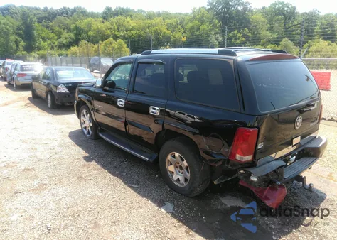 2004 Cadillac Escalade Standard из США, поврежденный, VIN 1GYEK63N94R199393